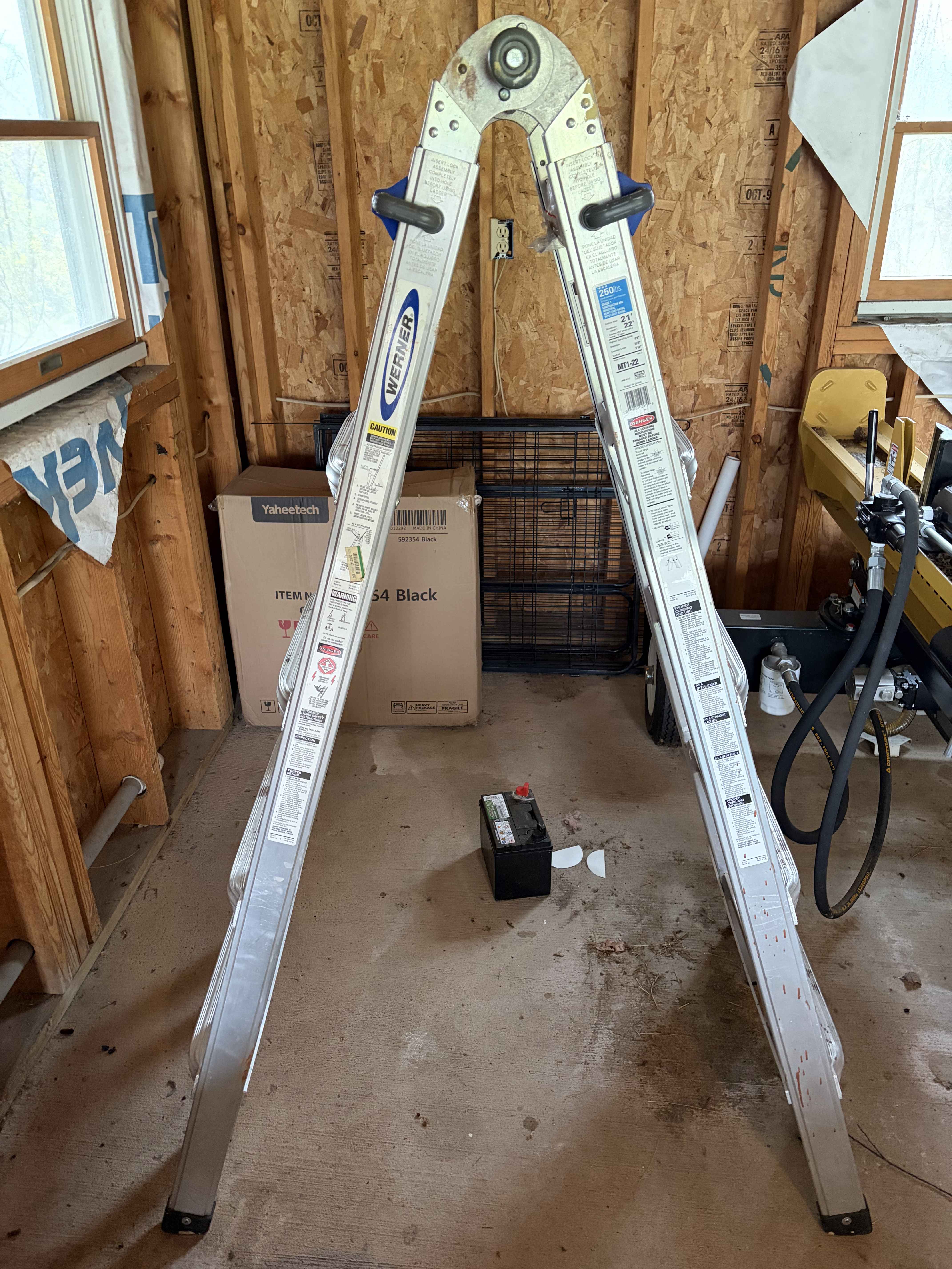 Werner MT1-22 Multi-Position Ladder — 21-Foot Reach