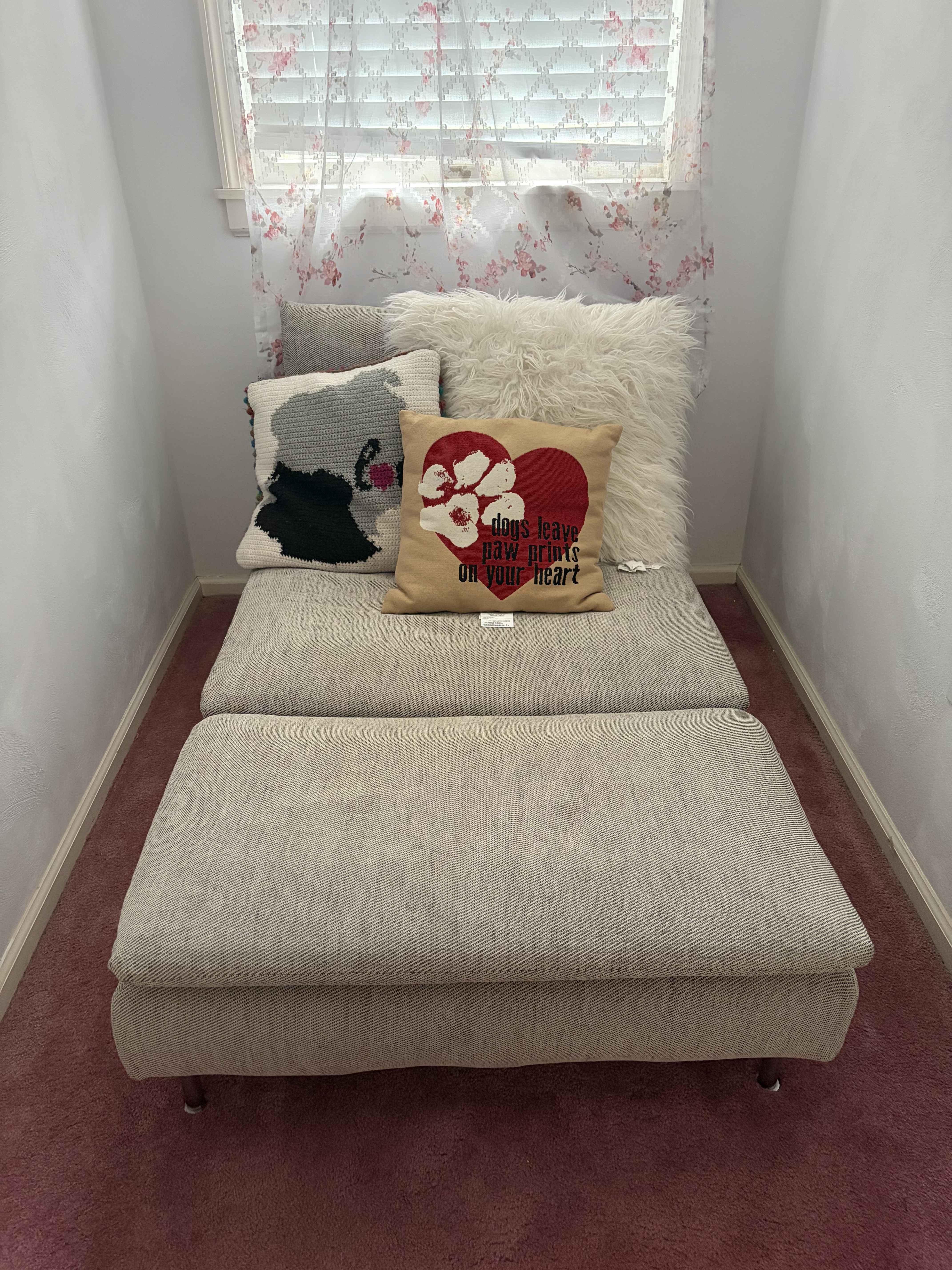 Oversized Upholstered Chaise Lounge